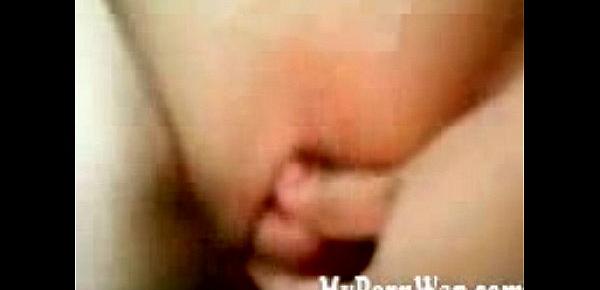  horny-arab-couple-fucking-hard-in-missionary-position-and-cumming-mms